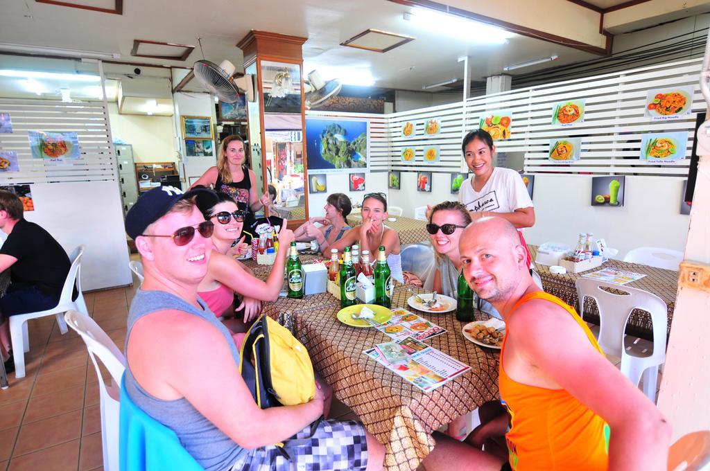 October Hostel Phi Phi Don Pokoj fotografie