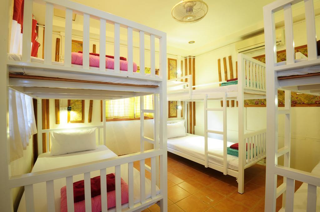 October Hostel Phi Phi Don Exteriér fotografie